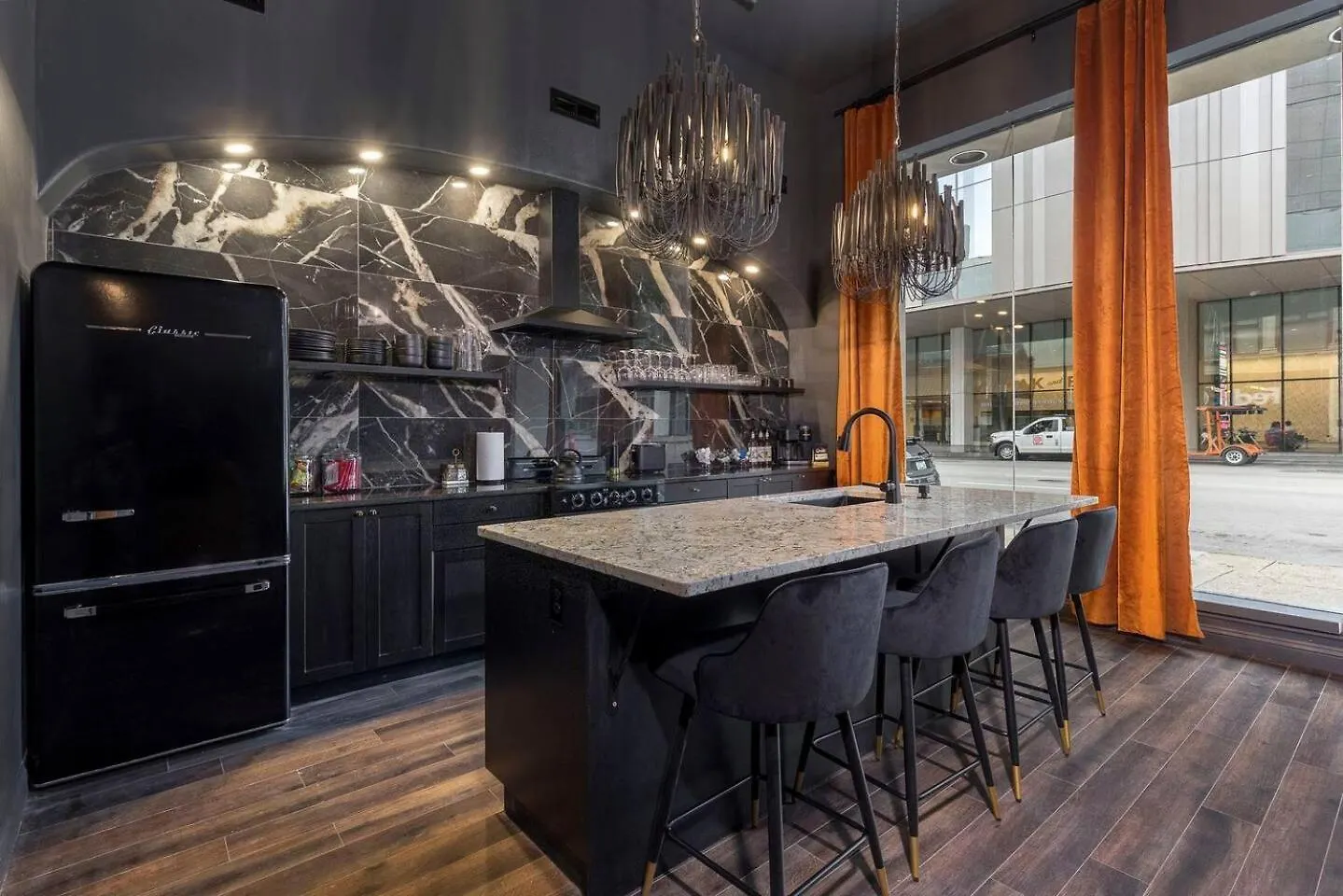 Semesterbostad Historic District Hideaway. 4Bed Villa Louisville